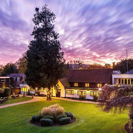 Sunday Box Hill Burford Bridge Hotel دوركينغ المظهر الخارجي الصورة